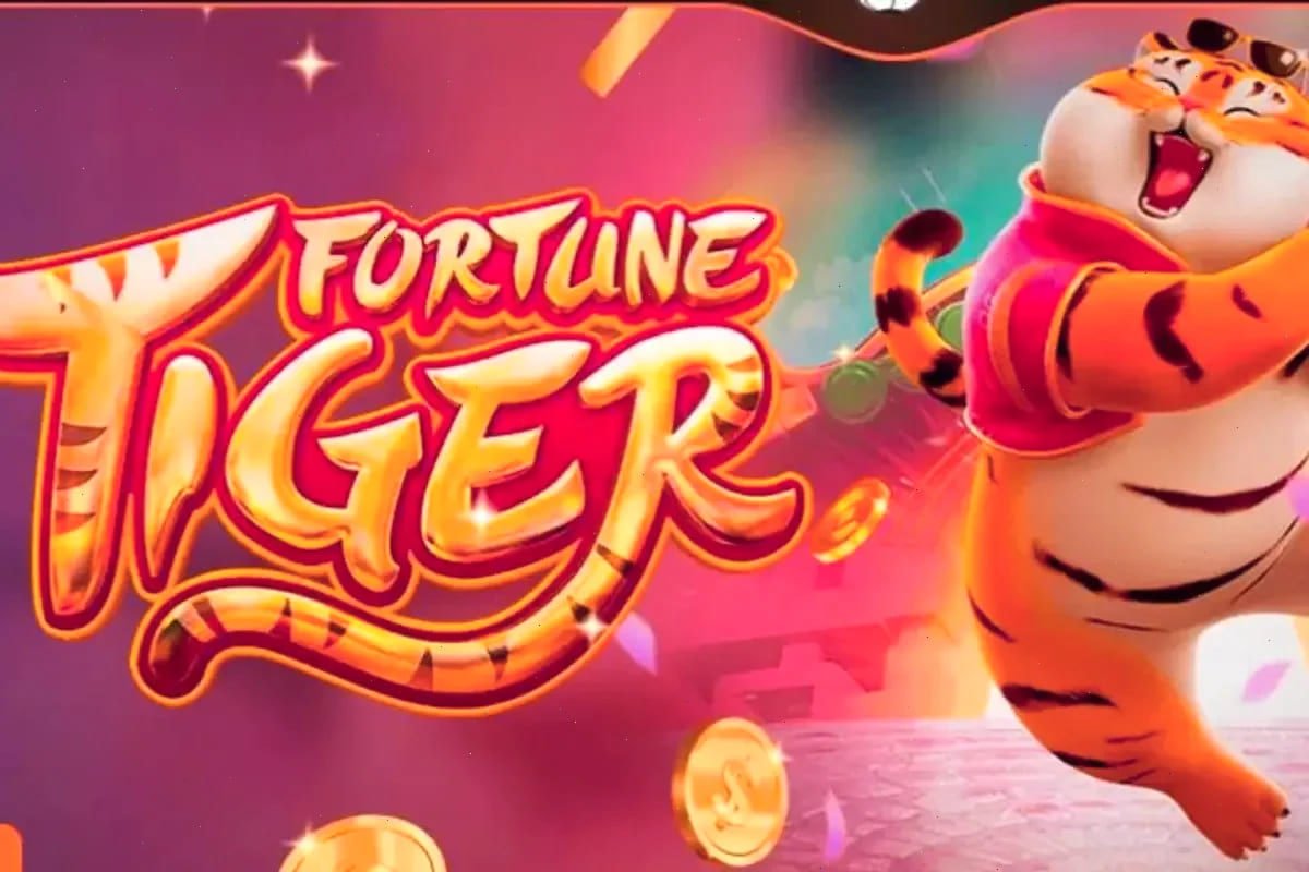 Bangladesh user browsing 7 apk Aladdin section with themed visuals