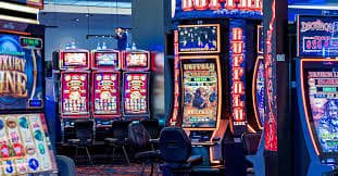 7 apk live casino lobby layout with clear table section browsing